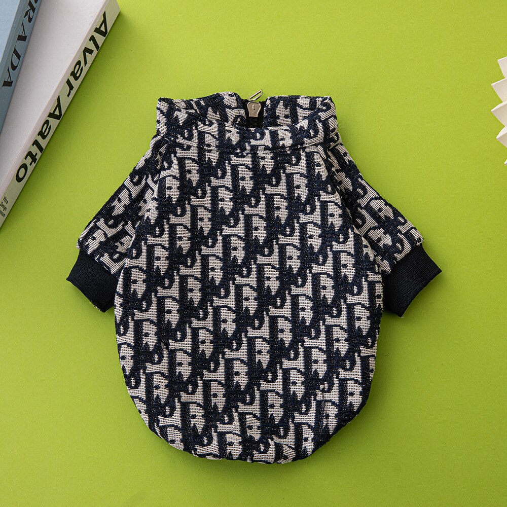 Fashion Dog Jacket with D-Ring & Zipper – Warm, Stylish & Harness-Ready